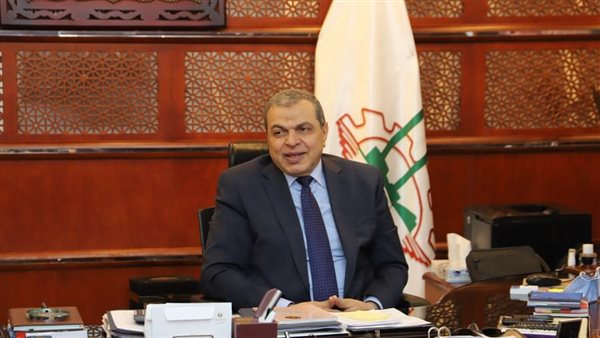 وزير القوى العاملة