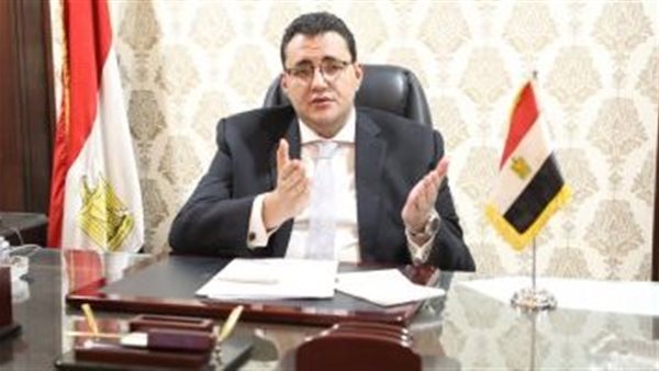 الدكتور خالد مجاهد