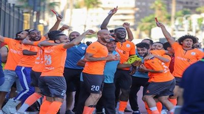 فاركو يقترب من التعاقد مع عمر جابر وعبد الله بكري 