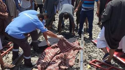 شاب ينهي حياته تحت عجلات قطار في سوهاج بسبب الديون