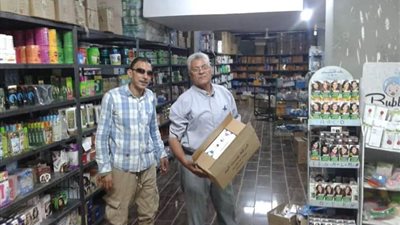 ضبط أدوية ومستحضرات تجميل منتهية الصلاحية داخل مخزن بسوهاج (صور)