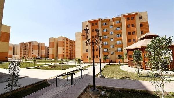 شقق الإسكان