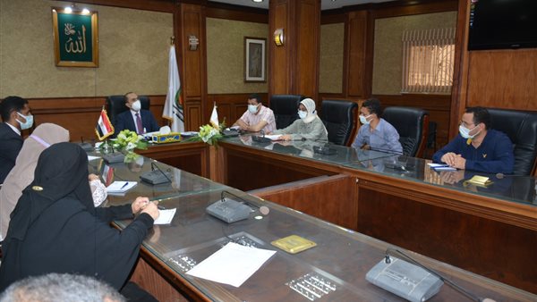 اجتماع نائب المحافظ