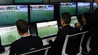 الاتحاد الدولي يختار حكَما مصريا لتدريب الحكام التوانسة على تقنية الـ VAR