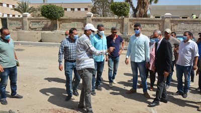 محافظ القليوبية يتابع أعمال تطوير محيط قصر محمد على بشبرا (صور) 