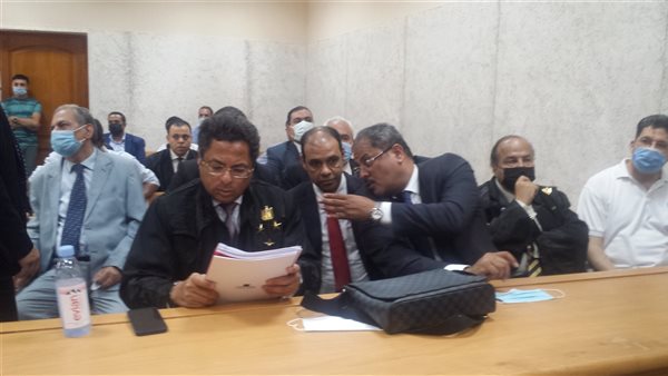 خلال الجلسة 