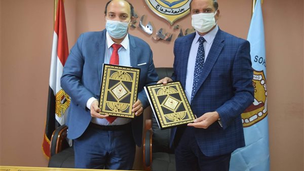 الدكتور أحمد عزيز