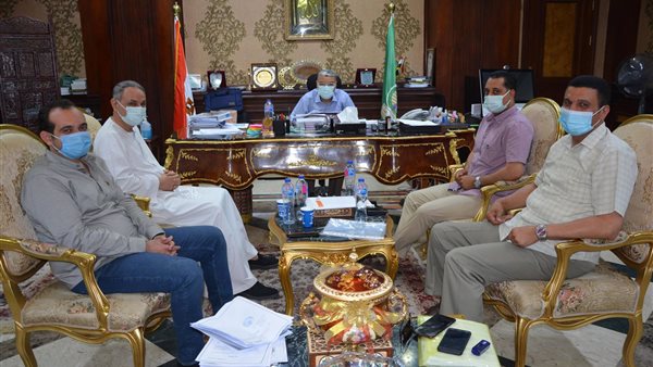 اجتماع محافظ المنيا