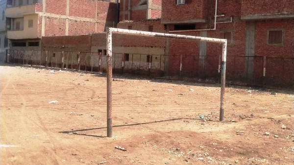 ملعب مركز شباب قرية