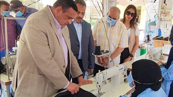 محافظ البحيرة يتفقد