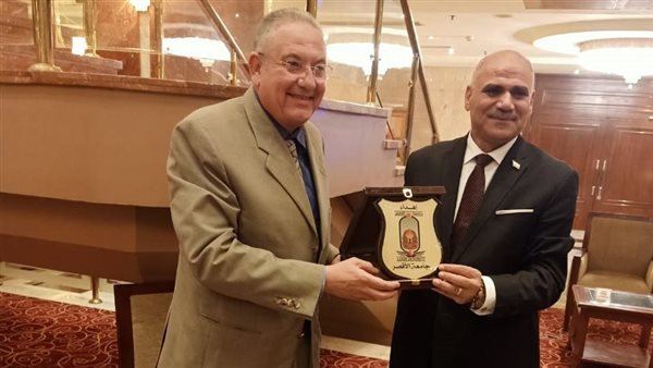 اهداء الدروع