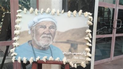 غياب تام للفنانين بعزاء مدير التصوير رمسيس مرزوق