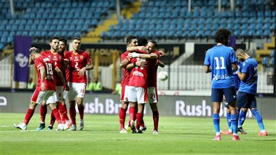 موسيماني يعلن قائمة الأهلي لمواجهة المقاولون العرب في الدوري 