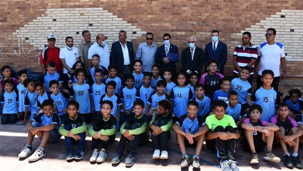 الوزير مع الطلائع