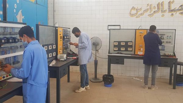  اتحاد الصناعات لطلاب