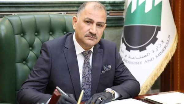  منهل عزيز الخباز