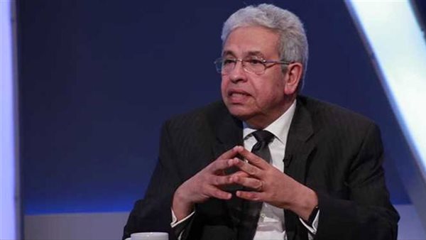 عبد المنعم  سعيد