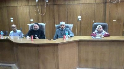 الوحدة المحلية بسمالوط تنظم ندوة تثقيفية بعنوان 