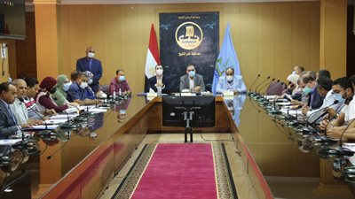 محافظ كفر الشيخ: إجراءات جديدة لسرعة تنفيذ المشروعات الخدمية وإنشاء الحدائق العامة بالمدن