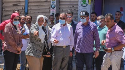 محافظ الإسكندرية: 48 ساعة لإصلاح الهبوط الأرضي بسيدي بشر.. والانتهاء من شفط المياه بالشوارع المتضررة