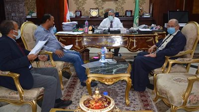 محافظ المنيا يواصل لقاءاته بنواب البرلمان لمناقشة عدد من القضايا