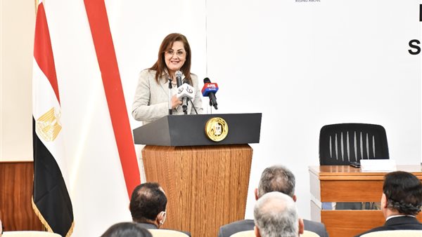 الدكتورة هالة السعيد