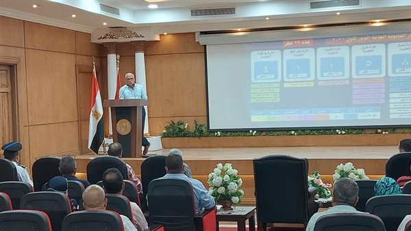 محافظ بورسعيد 