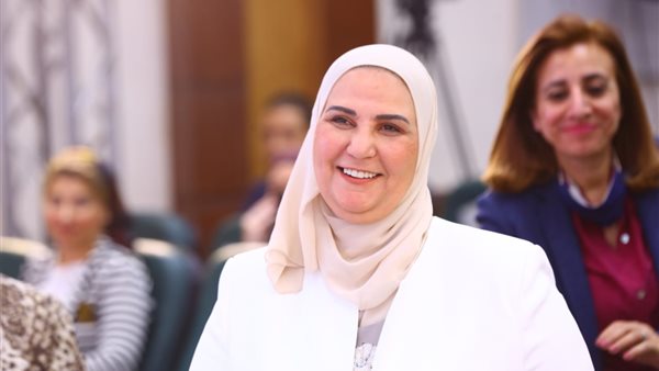 نيفين القباج وزيرة