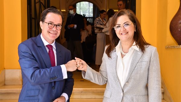 هالة السعيد وزيرة