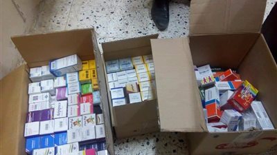 ضبط 3 محلات تبيع أدوية دون ترخيص في قنا