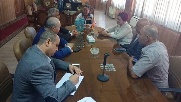 الوفد الفلسطيني خلال