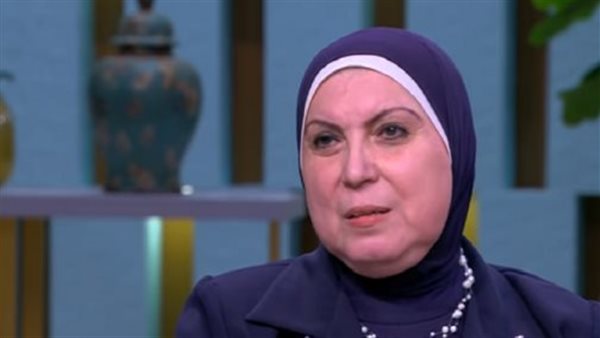  نيفين جامع وزيرة