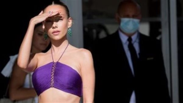  إستر إكسبوزيتو