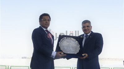 الممثل القانوني لملاك إيفر جيفين: ندرك أهمية قناة السويس كأسرع وآمن قناة ملاحية