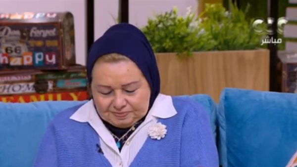 ماجي الحلواني باكية