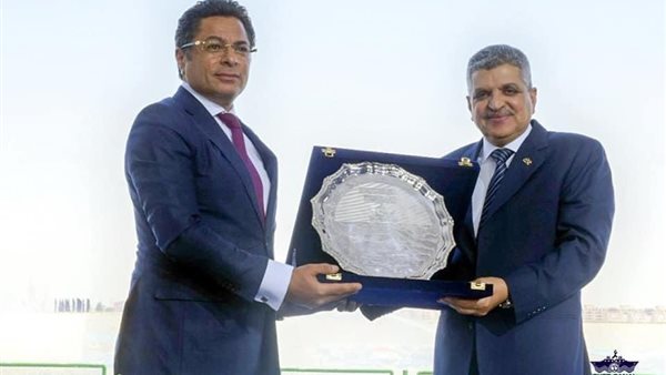 الفريق أسامة ربيع