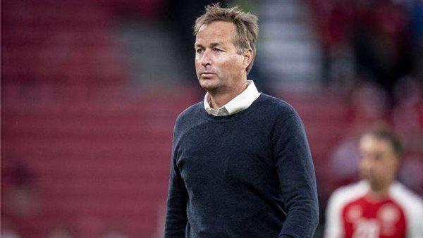 كاسبر هيولماند المدير