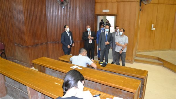 امتحانات الجامعات