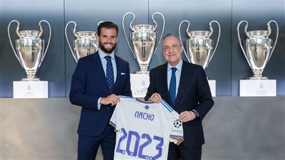 رسمياً.. ريال مدريد يجدد عقد ناتشو (صور) 