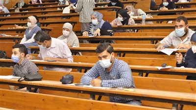 التعليم المدمج بجامعة المنيا يختتم الأسبوع الأول من الامتحانات وسط إجراءات احترازية مشددة