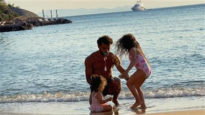 أول ظهور لمحمد صلاح مع زوجته بعد شائعة الانفصال (صور)