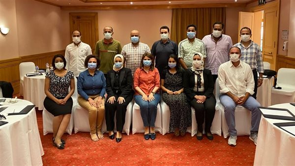 تدريب العاملين بالمنشات