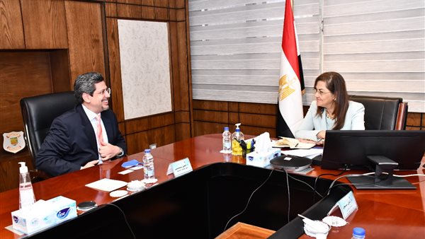 الدكتورة هالة السعيد