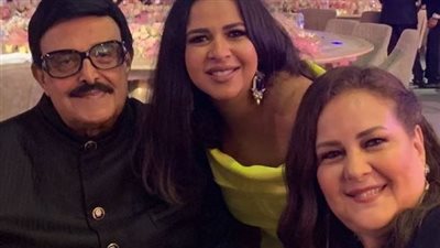 إيمي سمير غانم تتذكر والديها: صورتكم قدام عينيا.. ربنا يصبرني لحد ما أشوفكم تاني