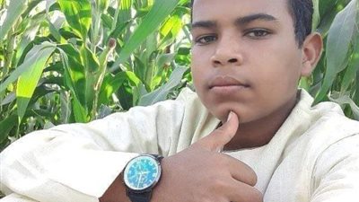 تشييع جثة طفل بالمنيا بالتكبير والتصفيق.. تعرف على السبب