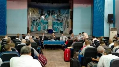 وكيل تعليم الفيوم يعقد اجتماعا طارئا مع رؤساء لجان الثانوية العامة