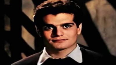 في ذكرى وفاته.. كيف أفقد عمر الشريف الفنانة سناء جميل السمع