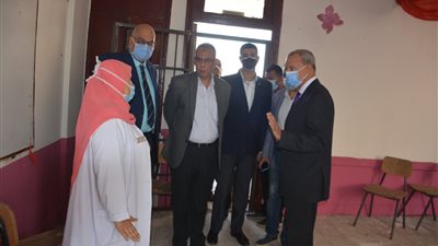 محافظ القليوبية يتابع سير امتحانات الثانوية العامة في عدد من المدارس(صور) 