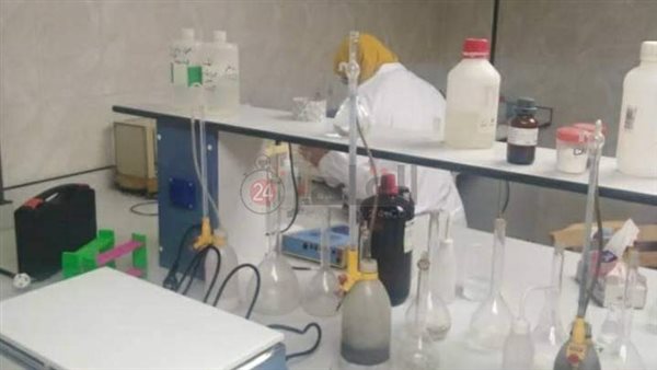 أثناء التدريب بمعمل