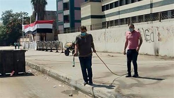 تعقيم محيط مدارس